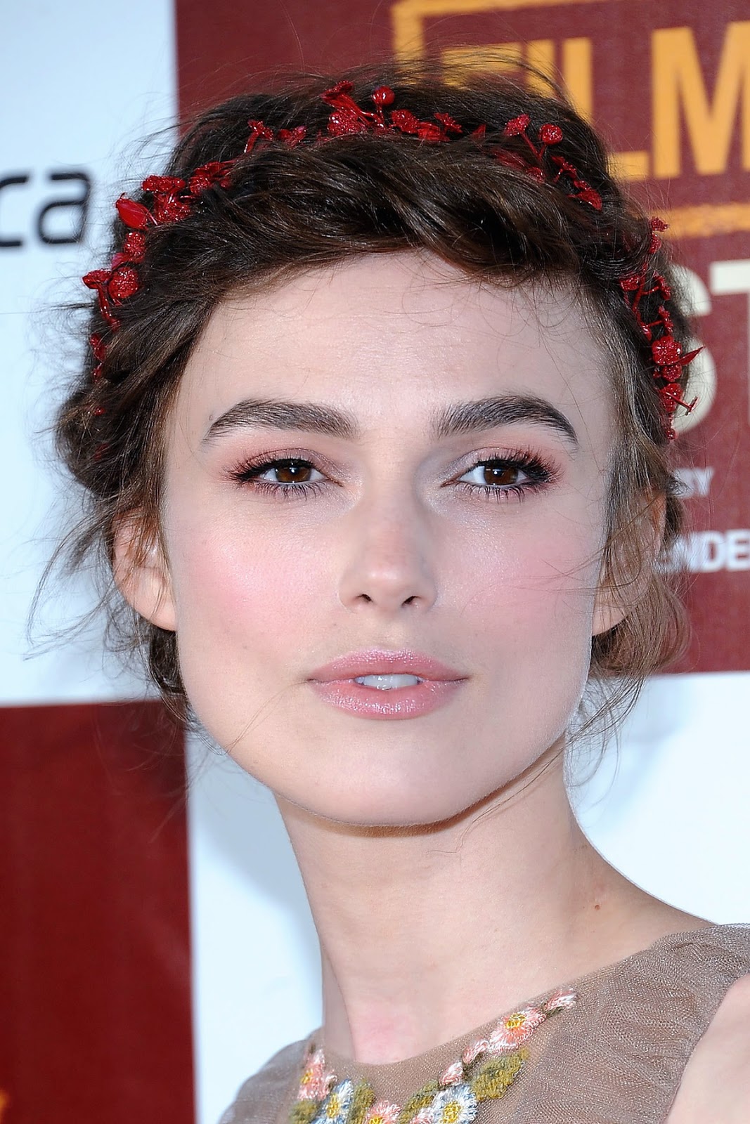 Keira Knightley 2012 - HD Wallpaper 