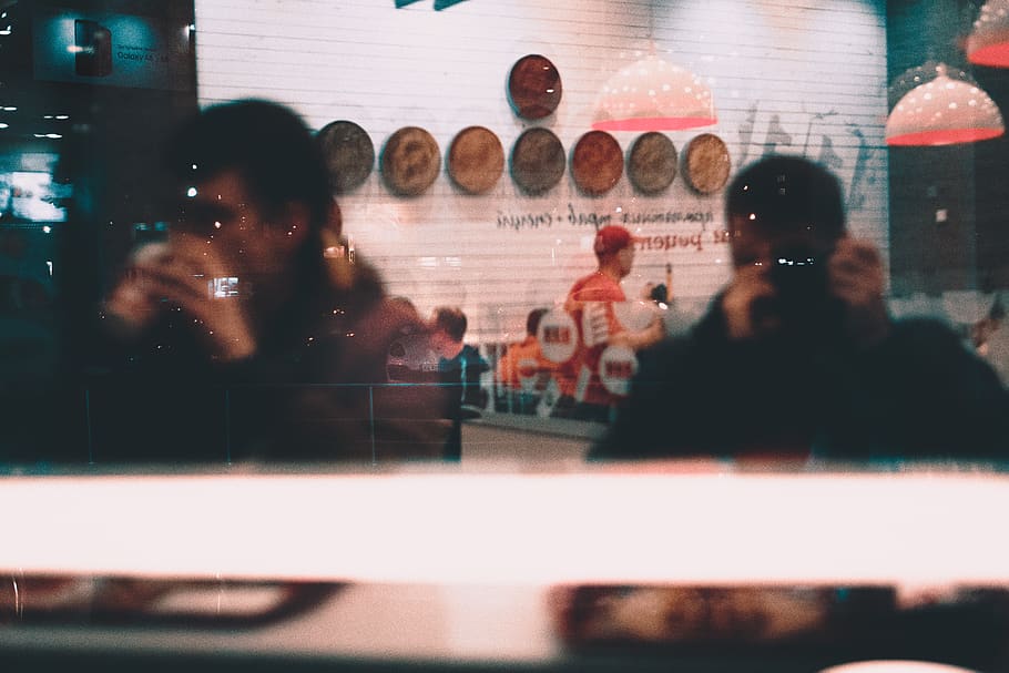 Ukraine, Kyiv, Window, Mirror, Kfc, People, Reflection, - Snapshot - HD Wallpaper 