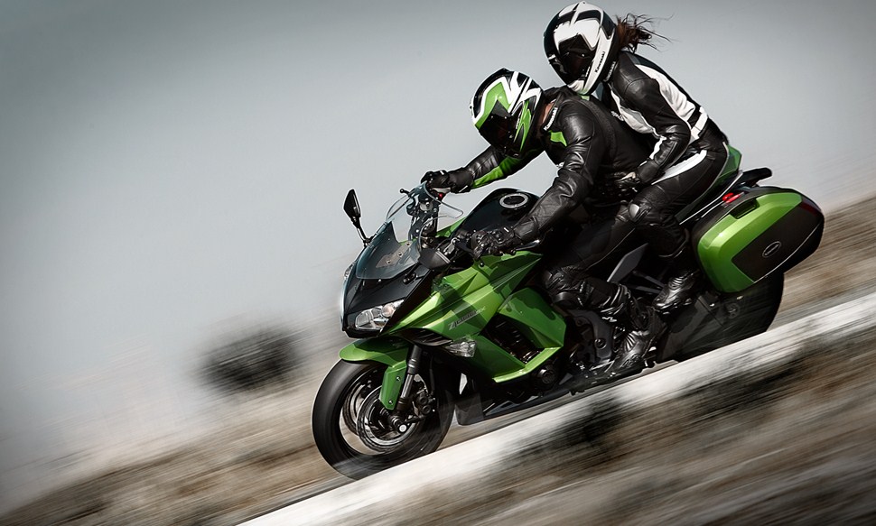 Kawasaki Z1000 Sx 2011 - HD Wallpaper 