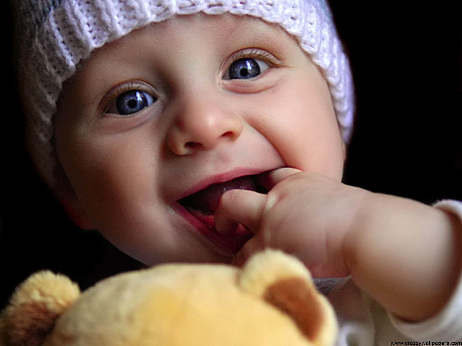 Baby Boy Wallpapers Free Download - Cute Baby Wallpaper Funny - HD Wallpaper 