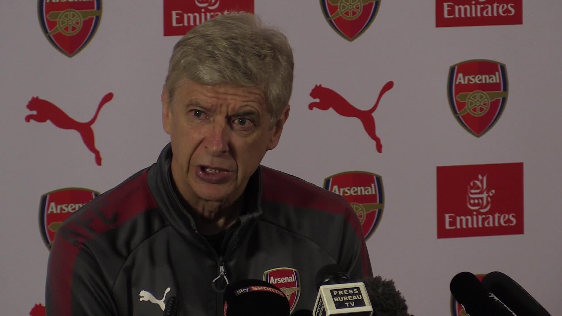 Unai Emery Press Conference Today - HD Wallpaper 