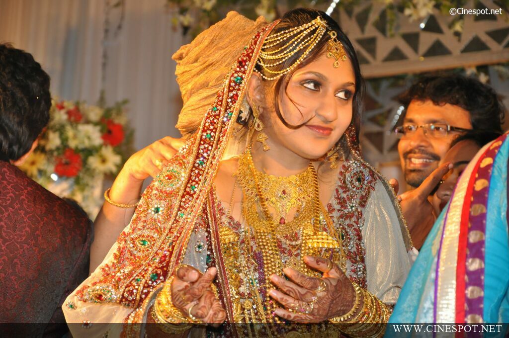 Asif Ali Wife Wedding - HD Wallpaper 