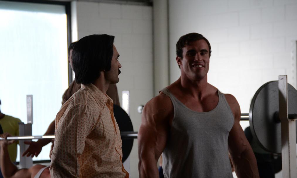 Calum Von Moger & Tyler Hoechlin - HD Wallpaper 
