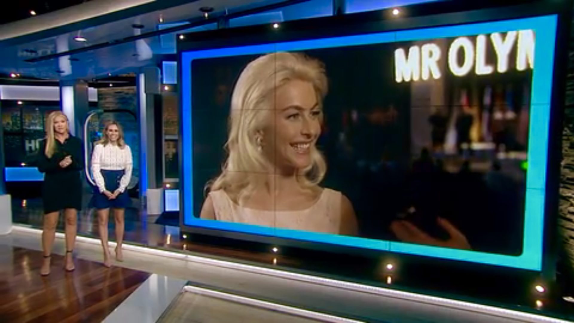 Newscaster - HD Wallpaper 