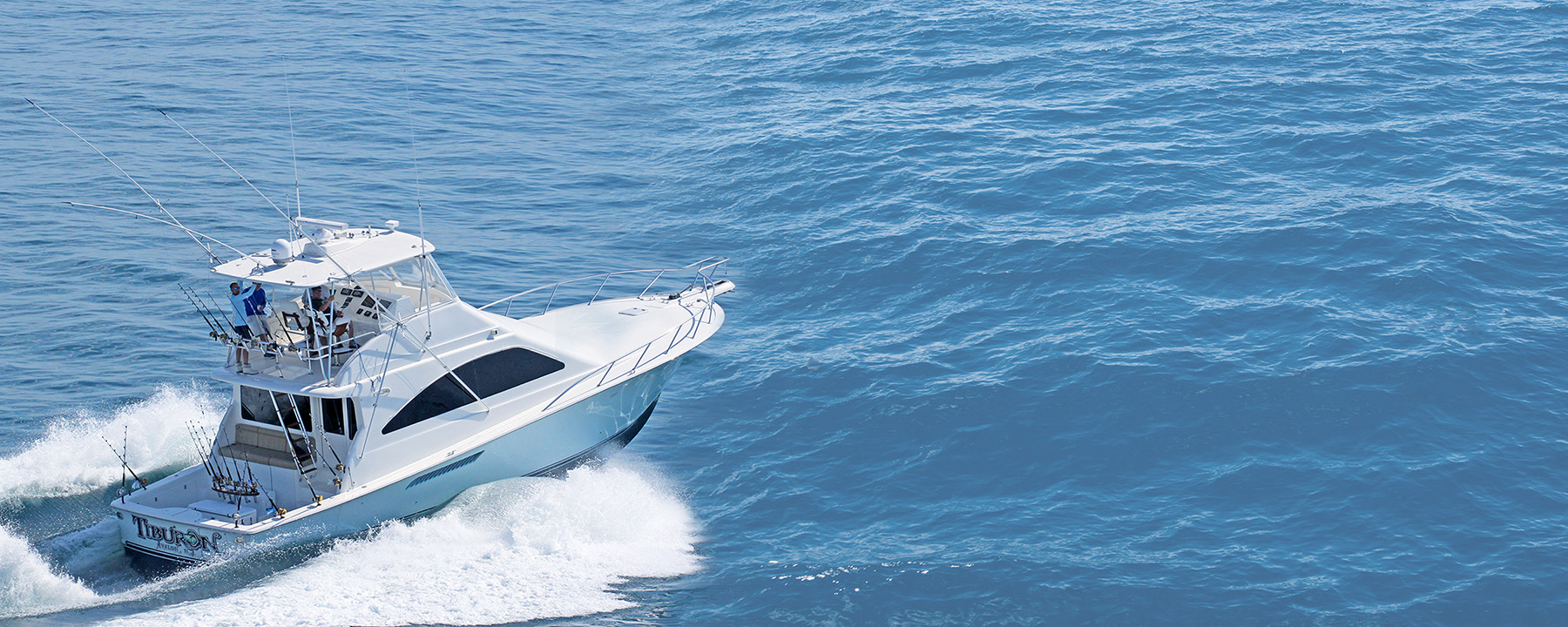 Picnic Boat - HD Wallpaper 