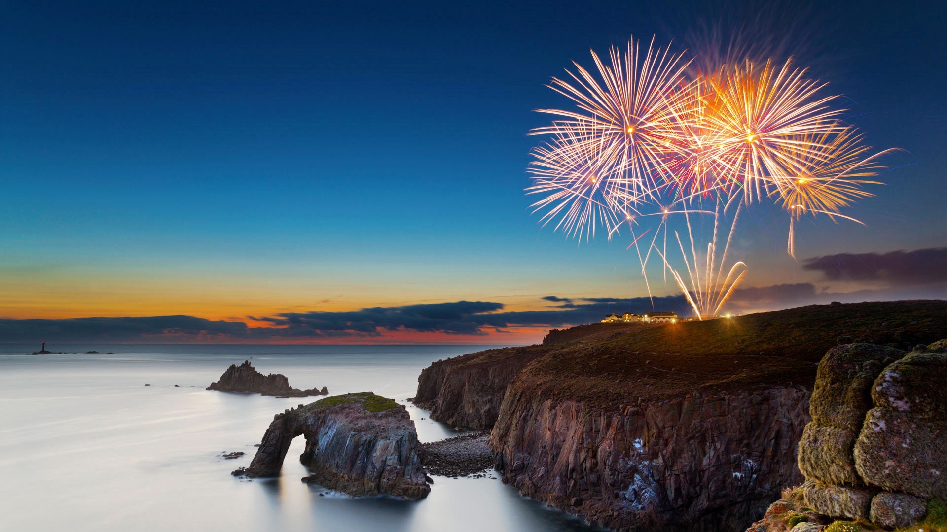 Wallpaper Cornwall, England, Fireworks, Sea, Coast, - Lands End New Year - HD Wallpaper 