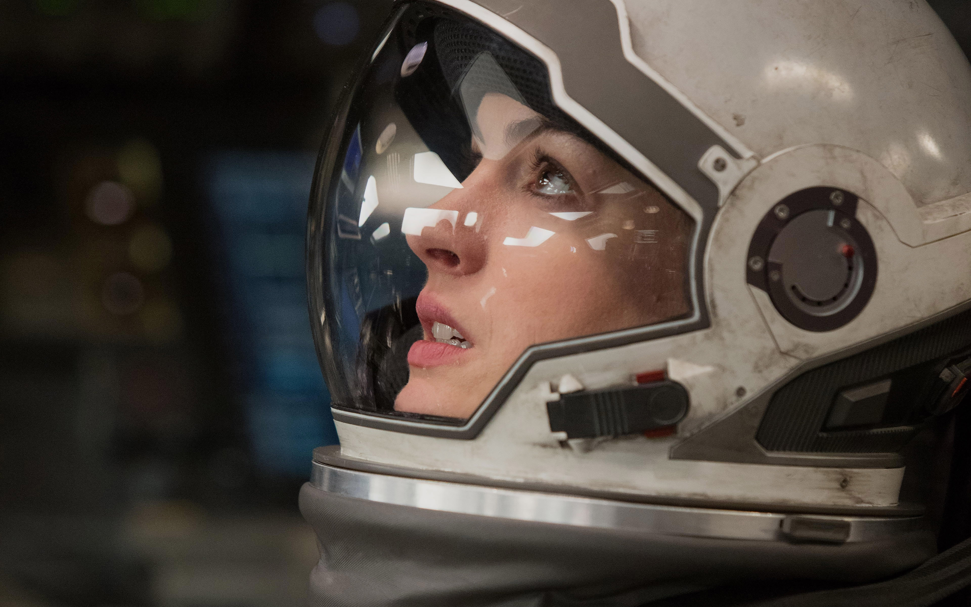 Interstellar Wallpaper Anne Hathaway - HD Wallpaper 