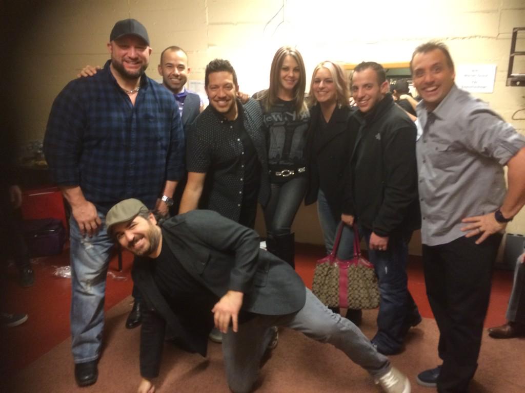 Social Group - HD Wallpaper 