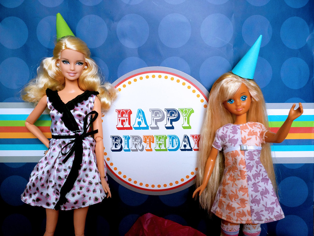 Barbie - HD Wallpaper 