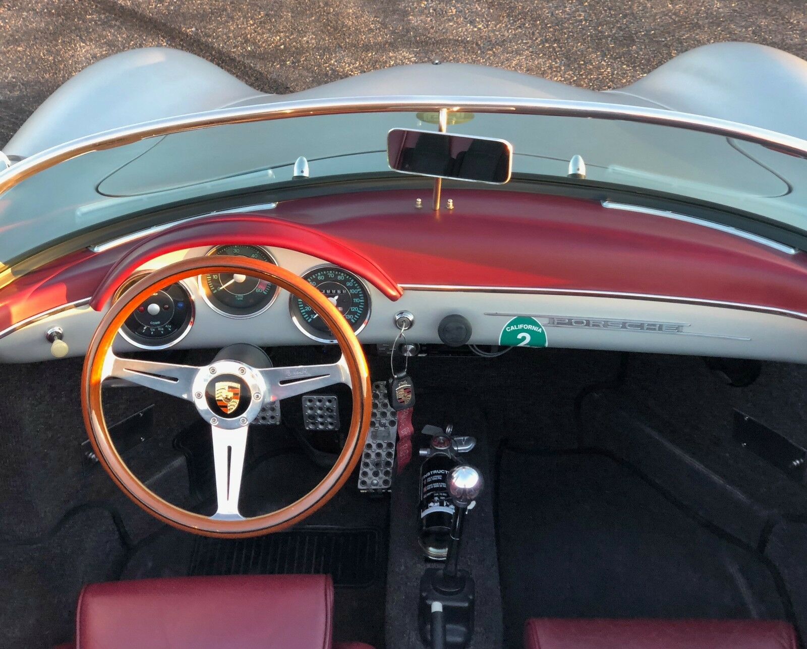 Sports Car - HD Wallpaper 