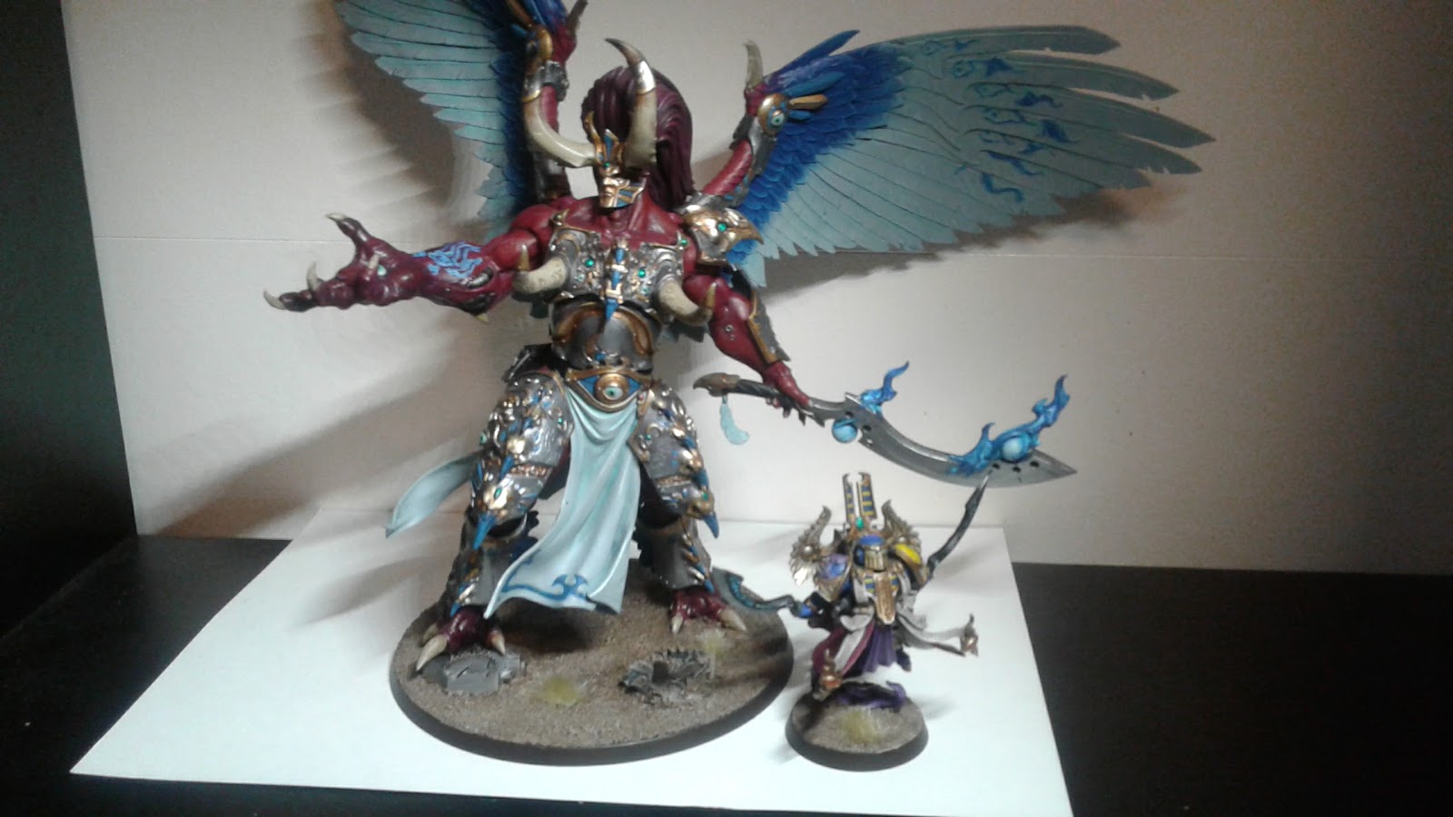 Action Figure - HD Wallpaper 