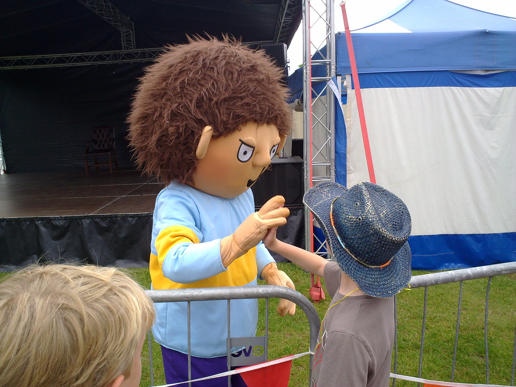 Toddler - HD Wallpaper 