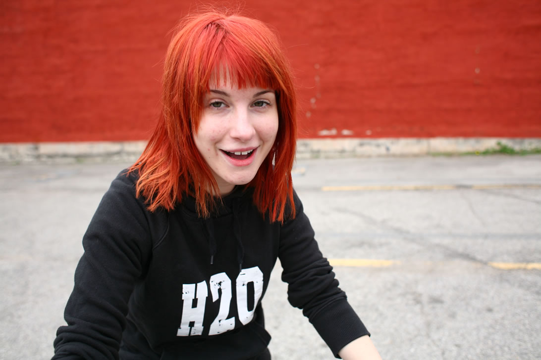 Hayley Williams Iphone Wallpaper - HD Wallpaper 