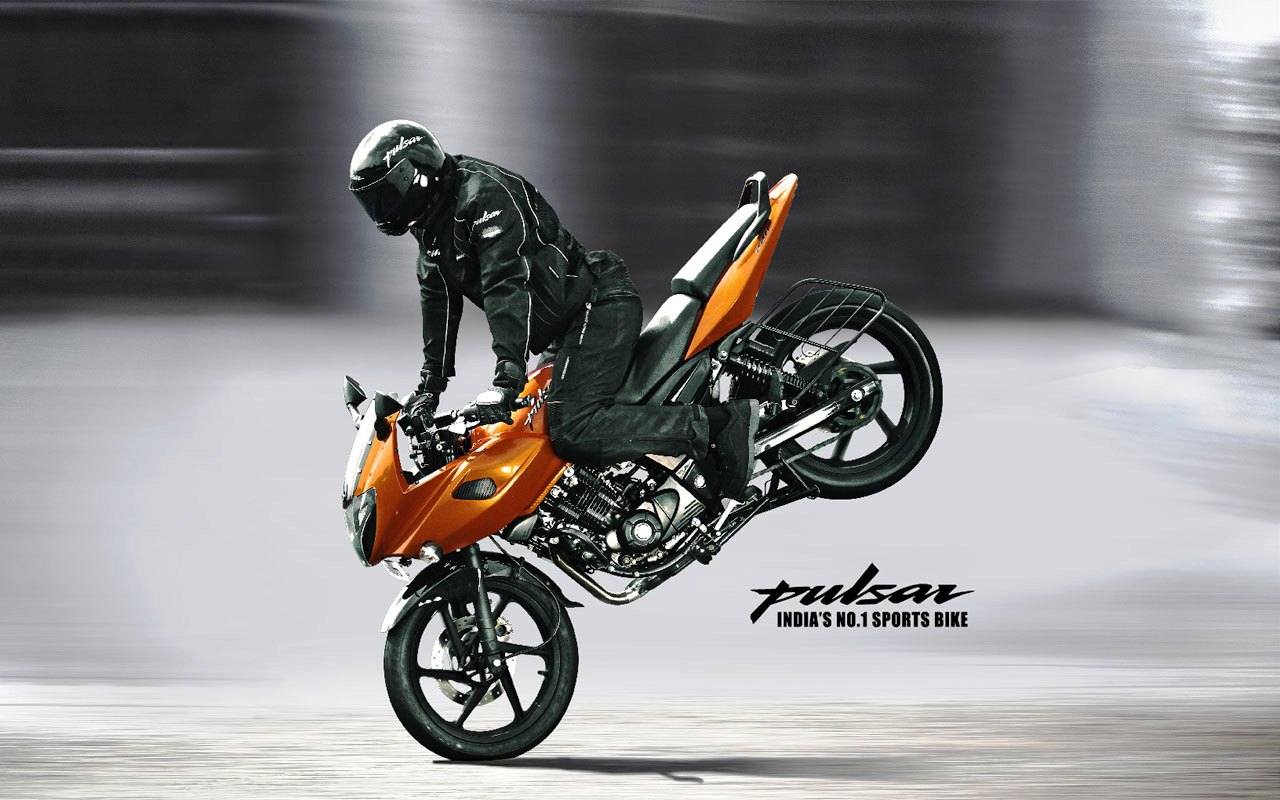 Bajaj Pulsar 220 Stunt Mania Image - 220 Pulsar Stunt Mania - HD Wallpaper 