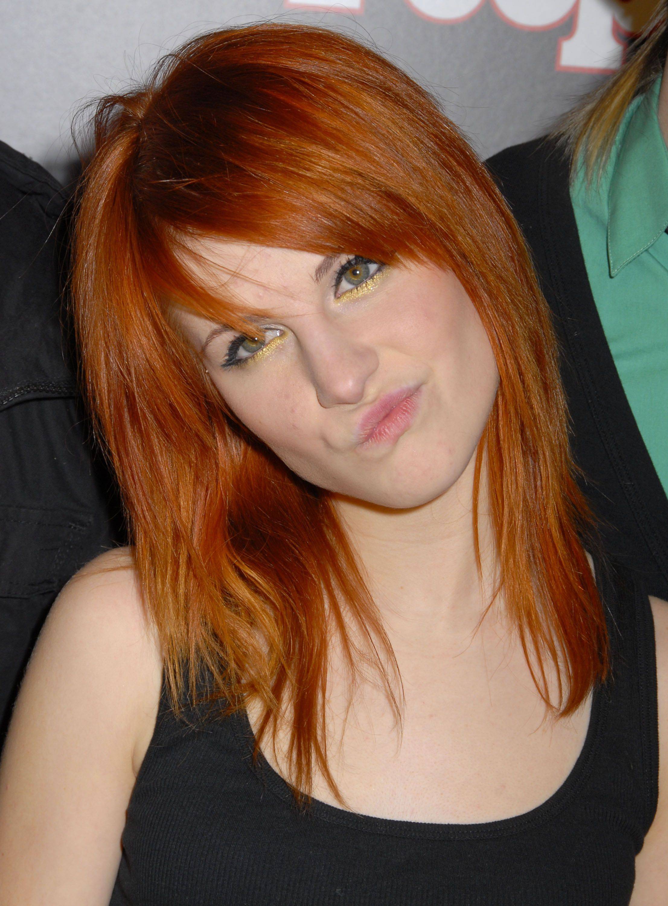 Hayley Williams Hd Iphone - Hayley Nichole Williams Natural Hair Color - HD Wallpaper 