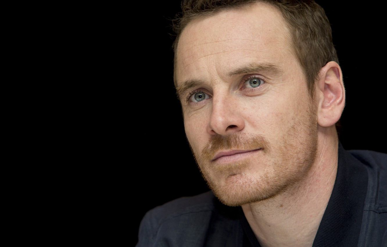 Photo Wallpaper Look, Actor, Bristles, Michael Fassbender, - Michael Fassbender - HD Wallpaper 