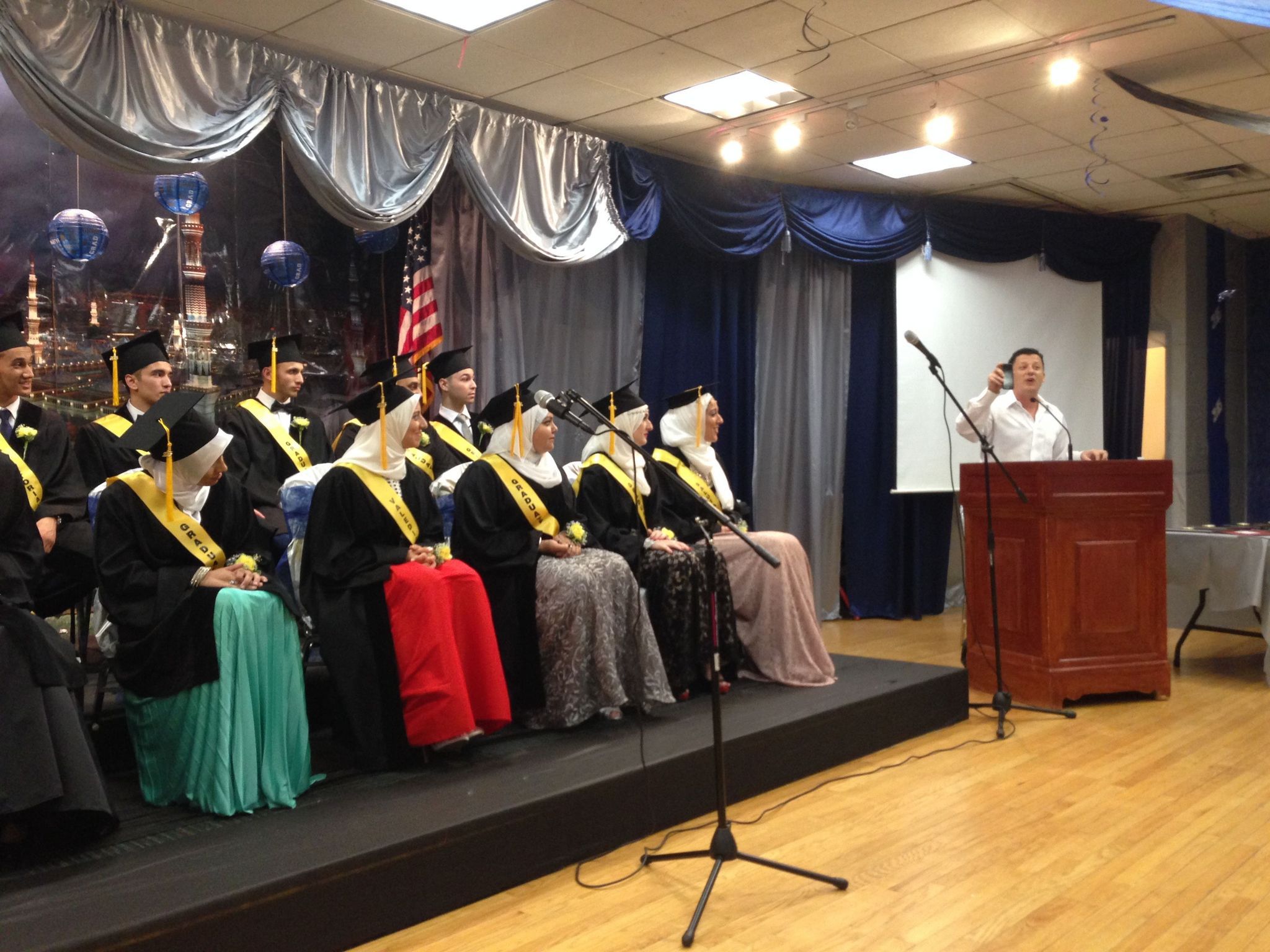 Academic Dress - HD Wallpaper 