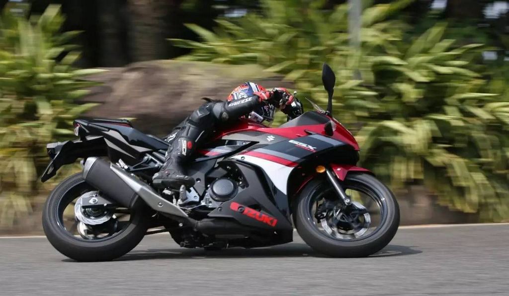 Suzuki Gixxer Gsx 250r - Suzuki Gsx 250 India - HD Wallpaper 