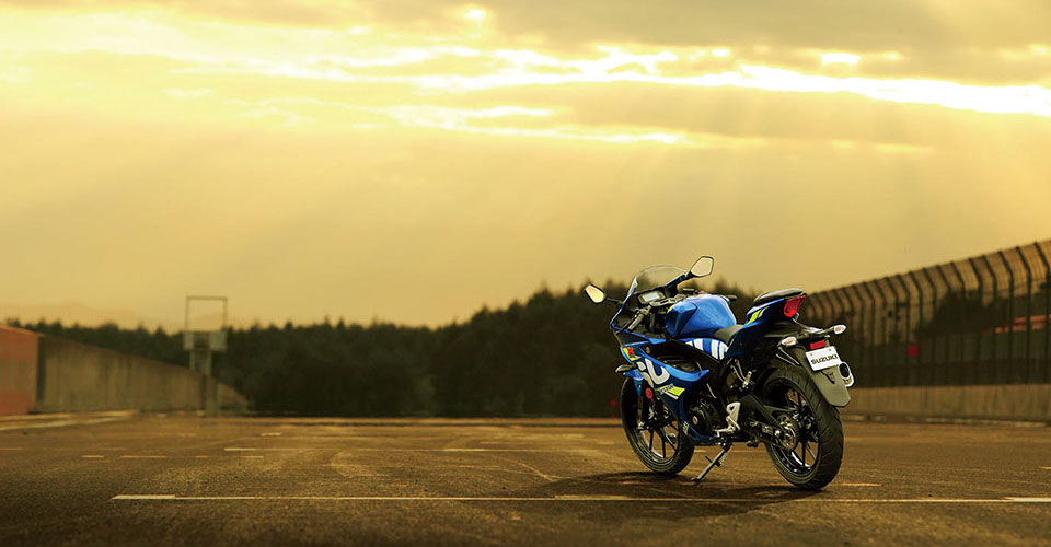 Motorcycle - HD Wallpaper 