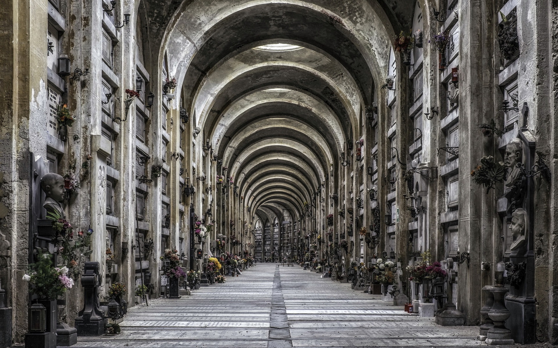 Wallpaper Cemetery, Columbarium, Building - Обои Для Рабочего Стола Архитектура - HD Wallpaper 