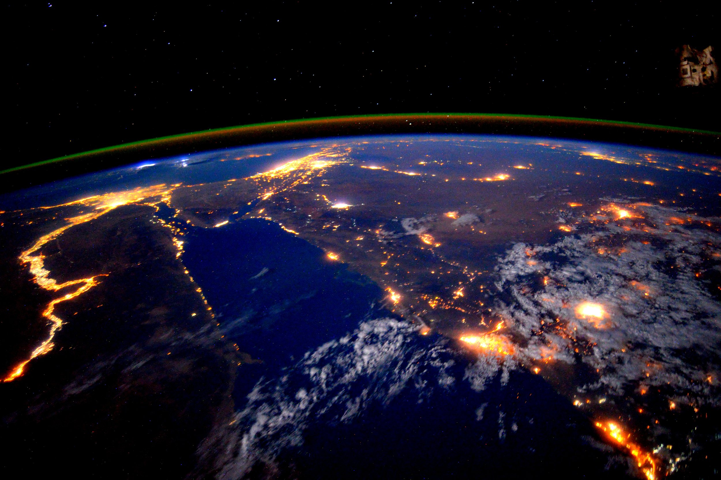 The Nile Once The River Of Life Now A River Of Light - Best Earth Photos From Space - HD Wallpaper 
