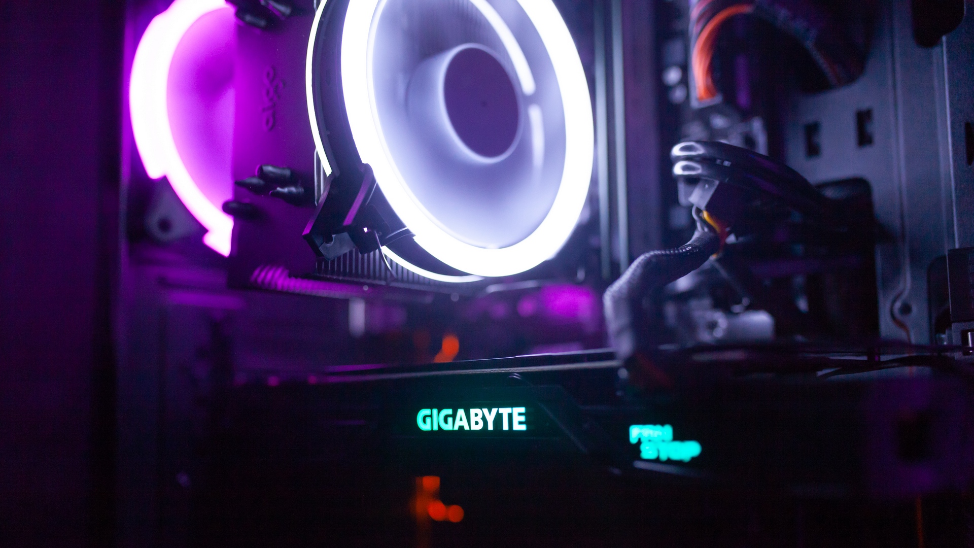 Wallpaper Backlight, Neon, Electronics, Device, Light - Gigabyte Wallpaper For Phone - HD Wallpaper 