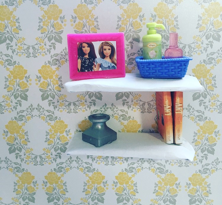 Shelf - HD Wallpaper 