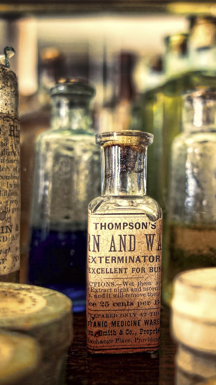 Museum, Flask, Pharmacy, Vintage Photo - Pharmacy Wallpaper Hd