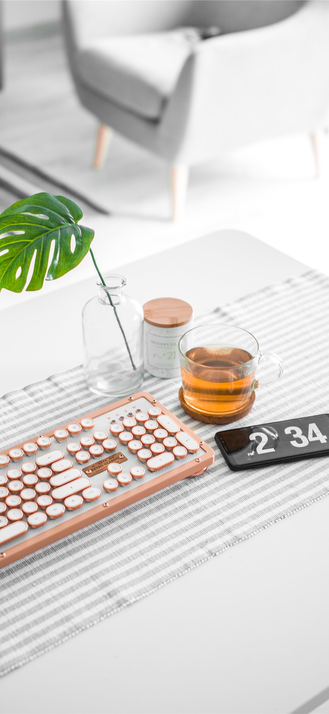 Work Office Desk Decoration Ideas - HD Wallpaper 