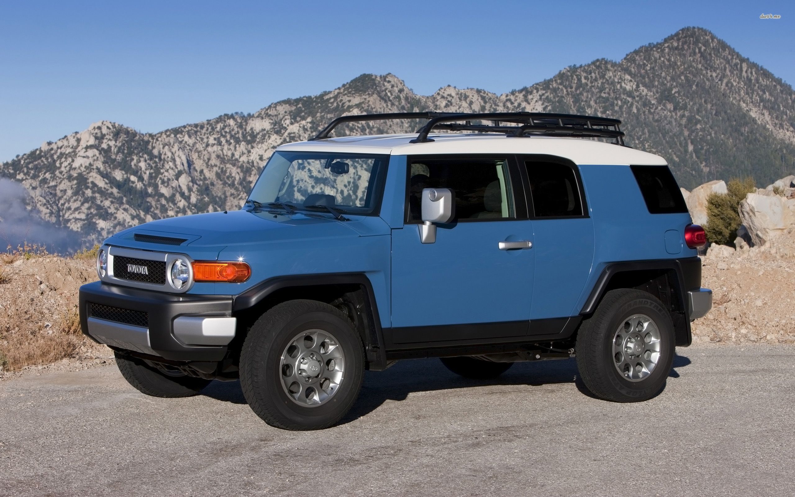 Toyota Fj Cruiser 2011 - HD Wallpaper 