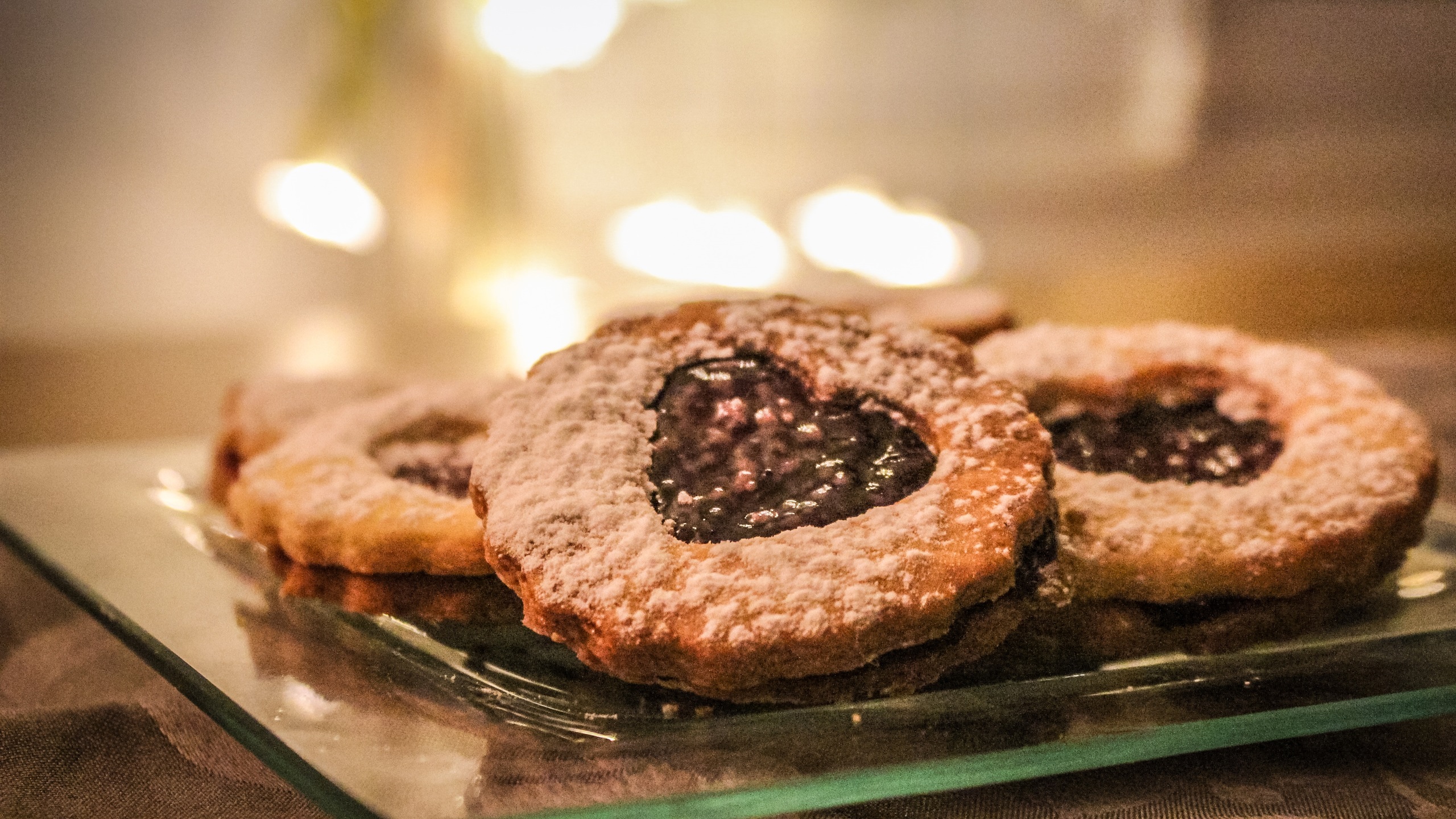 Biscuits Images Hd - 2560x1440 Wallpaper - teahub.io