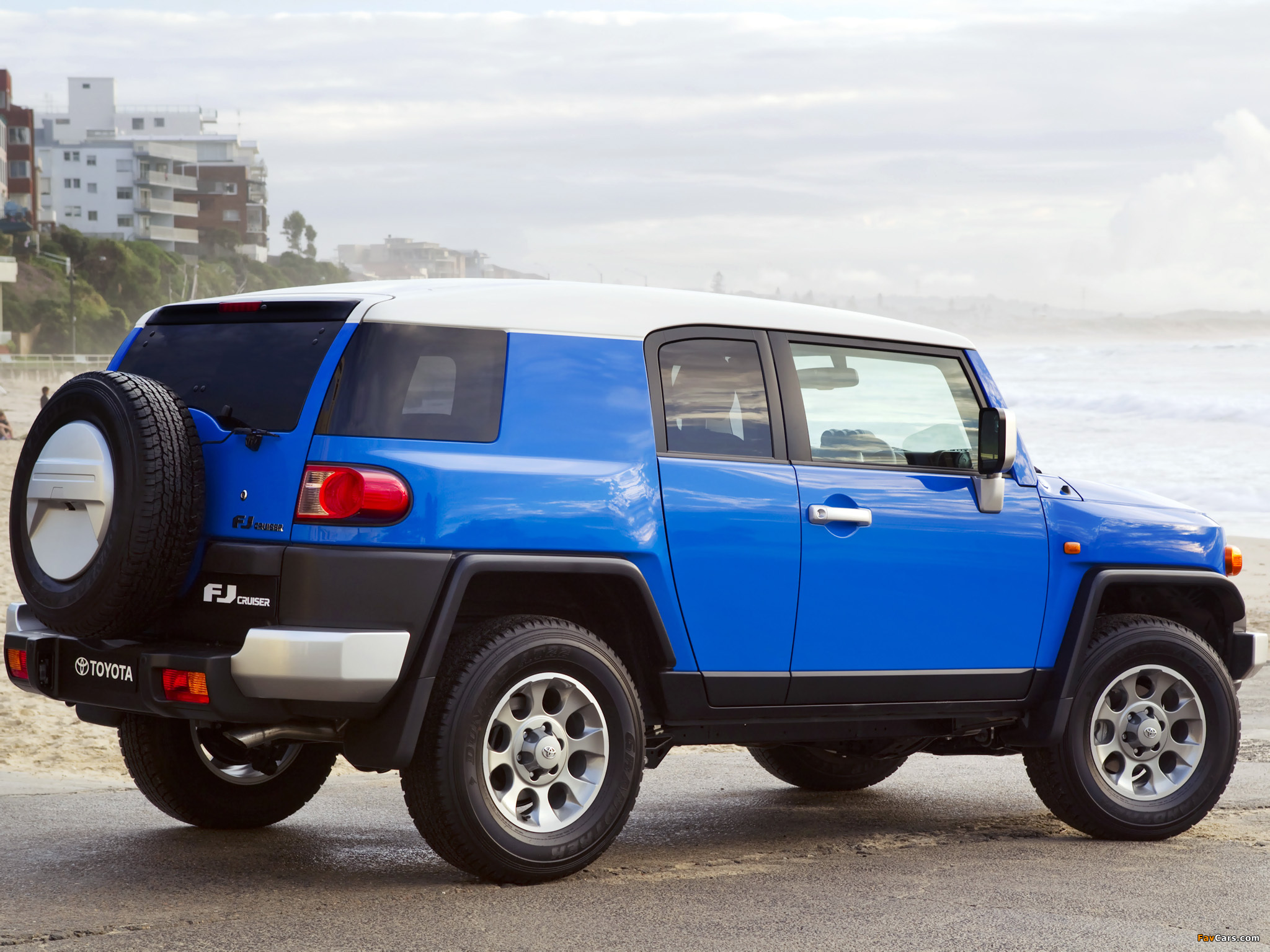 Toyota Fj Cruiser Au-spec 2010 Wallpapers (2048 X 1536) - Fj 2011 - HD Wallpaper 