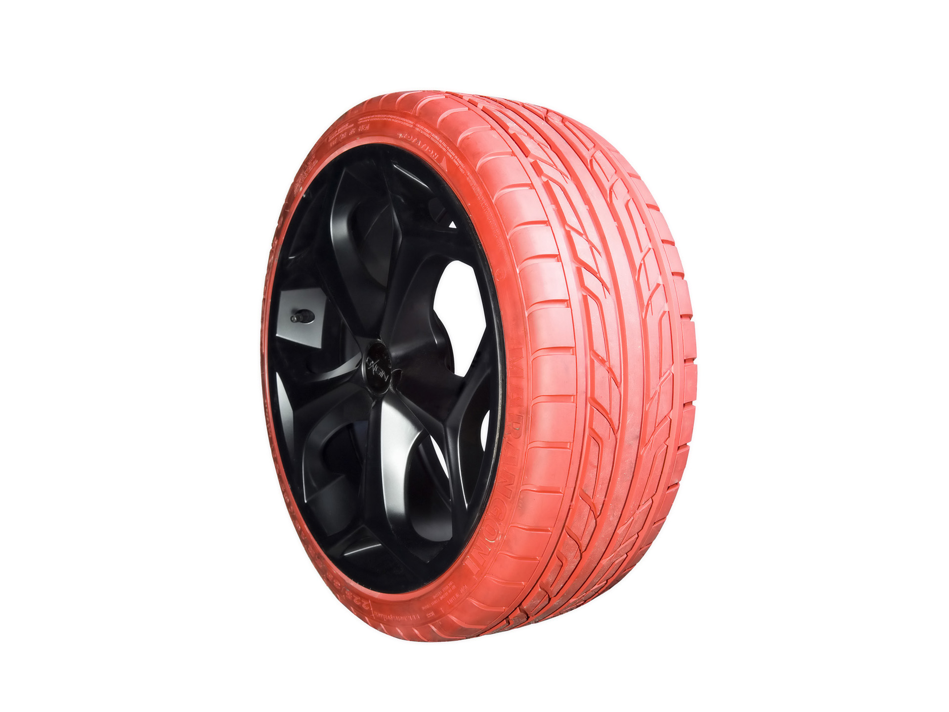 Red tyre. Автомобильное колесо. Цветные шины. Покрышка автомобильная. Красные шины.