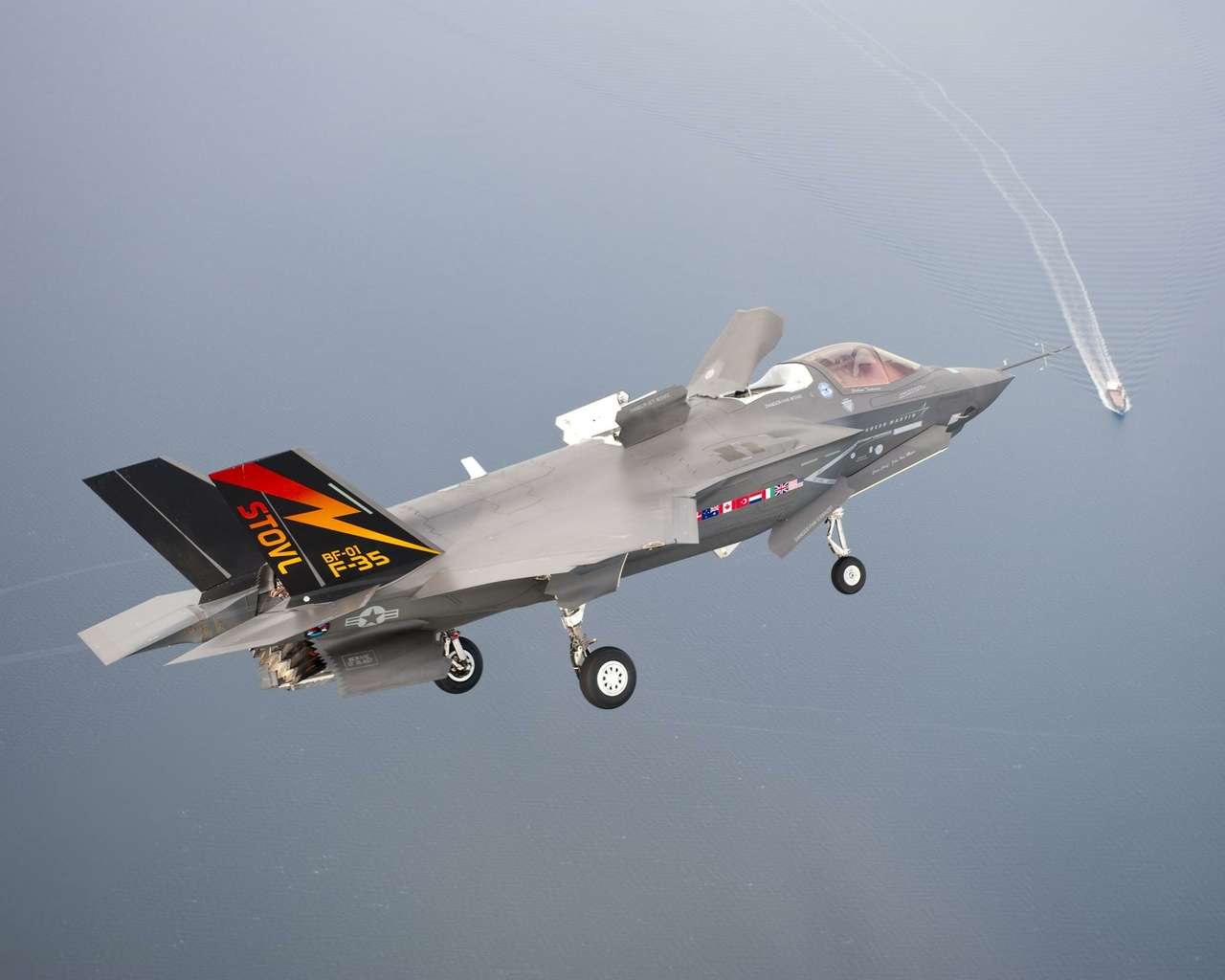 F 35 Coming In Wallpaper - F 35 Bf 1 - HD Wallpaper 
