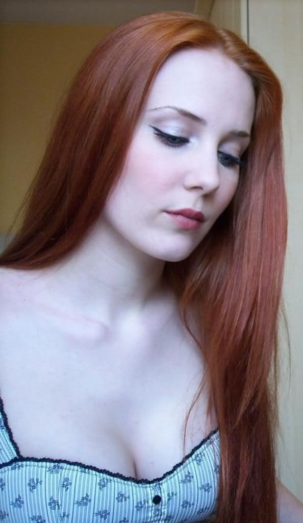 Imajenes De Simone Simons - HD Wallpaper 