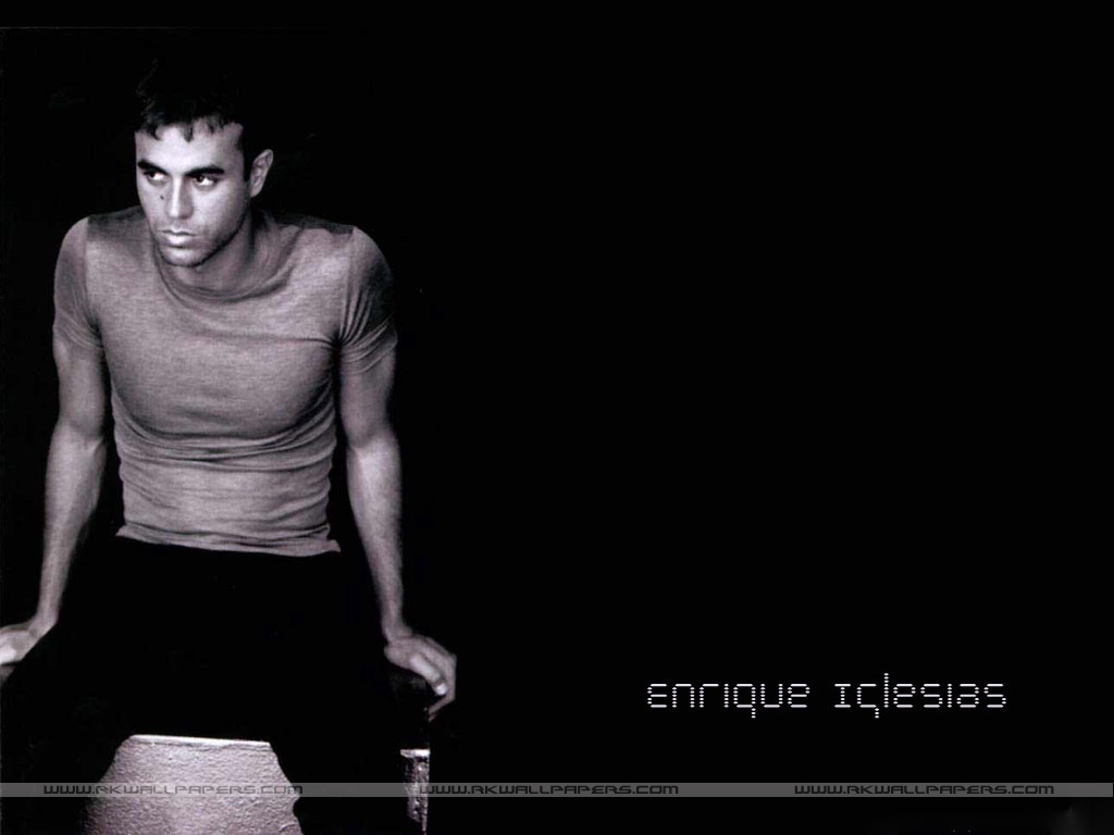 Enrique Iglesias - Enrique Iglesias Enrique - HD Wallpaper 