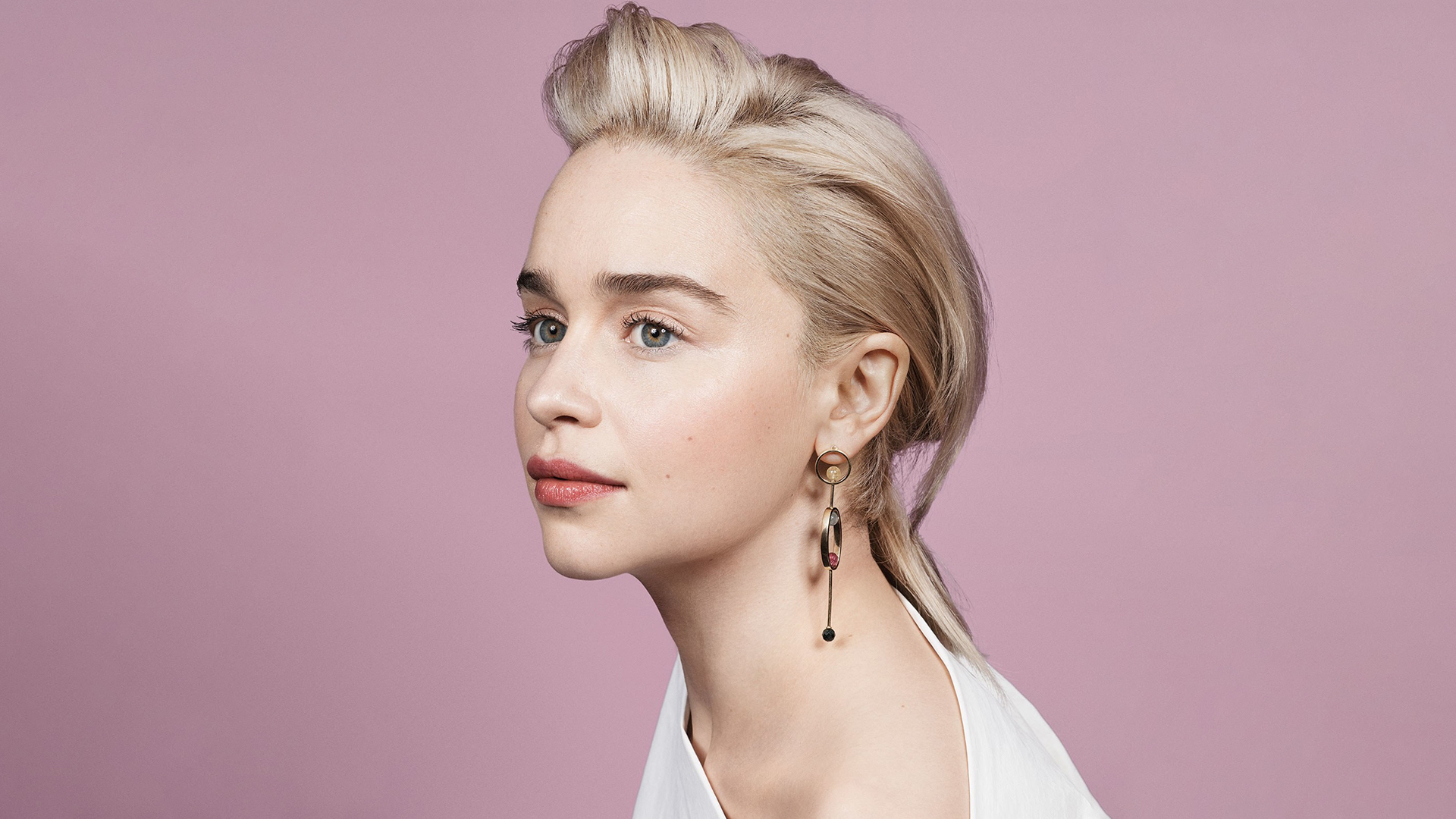 Emilia Clarke For Vanity Fair 2018 Wallpapers - Emilia Clarke Full Hd - HD Wallpaper 
