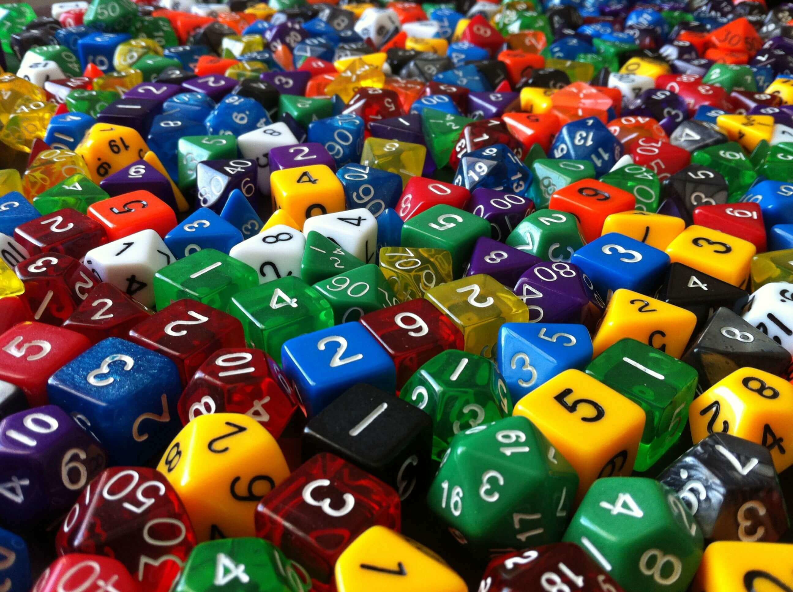 2591x1935, Board Game Chess Party Figures Black White - Polyhedral Dice Background - HD Wallpaper 