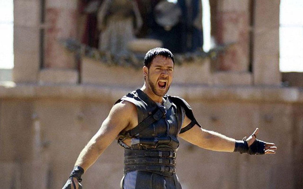 Gladiator Wallpaper - Russell Crowe Gladiator - HD Wallpaper 