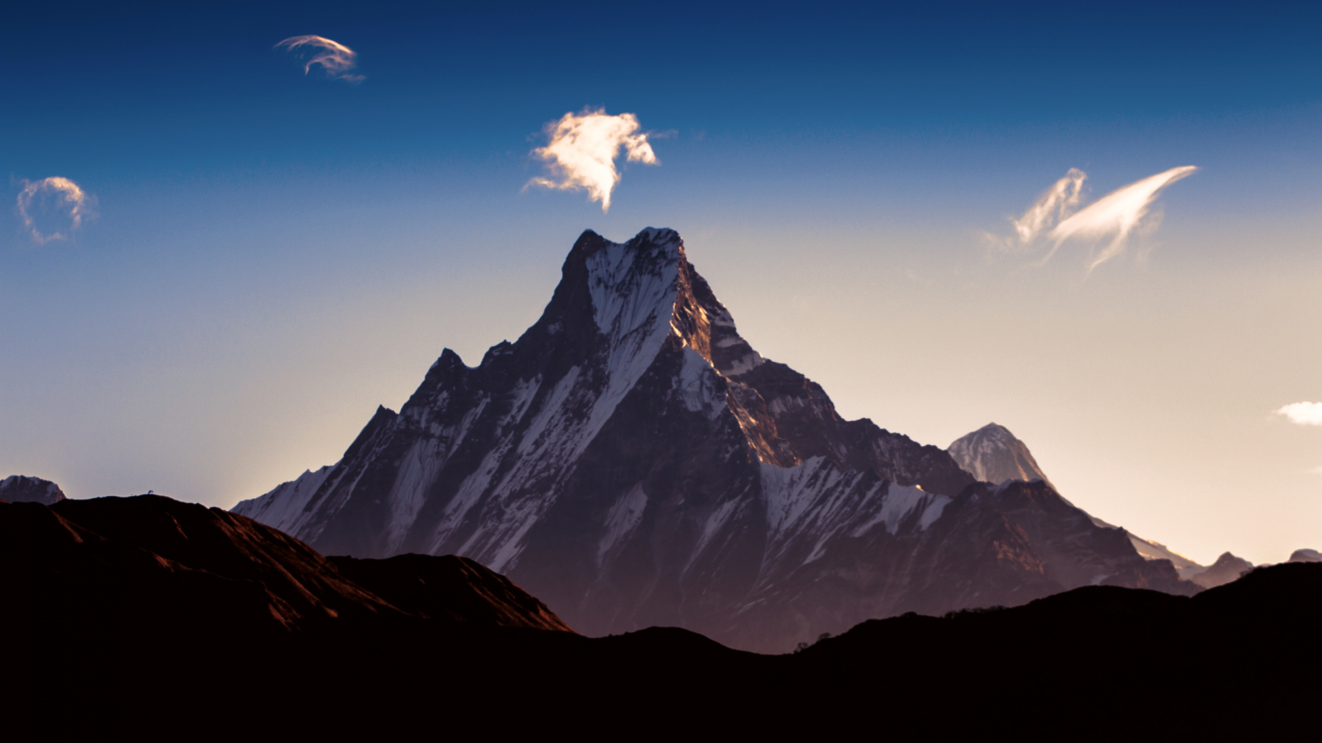 Dawn, Sky, Himalaya, Mountains, Peak, Wallpaper - Annapurna - HD Wallpaper 