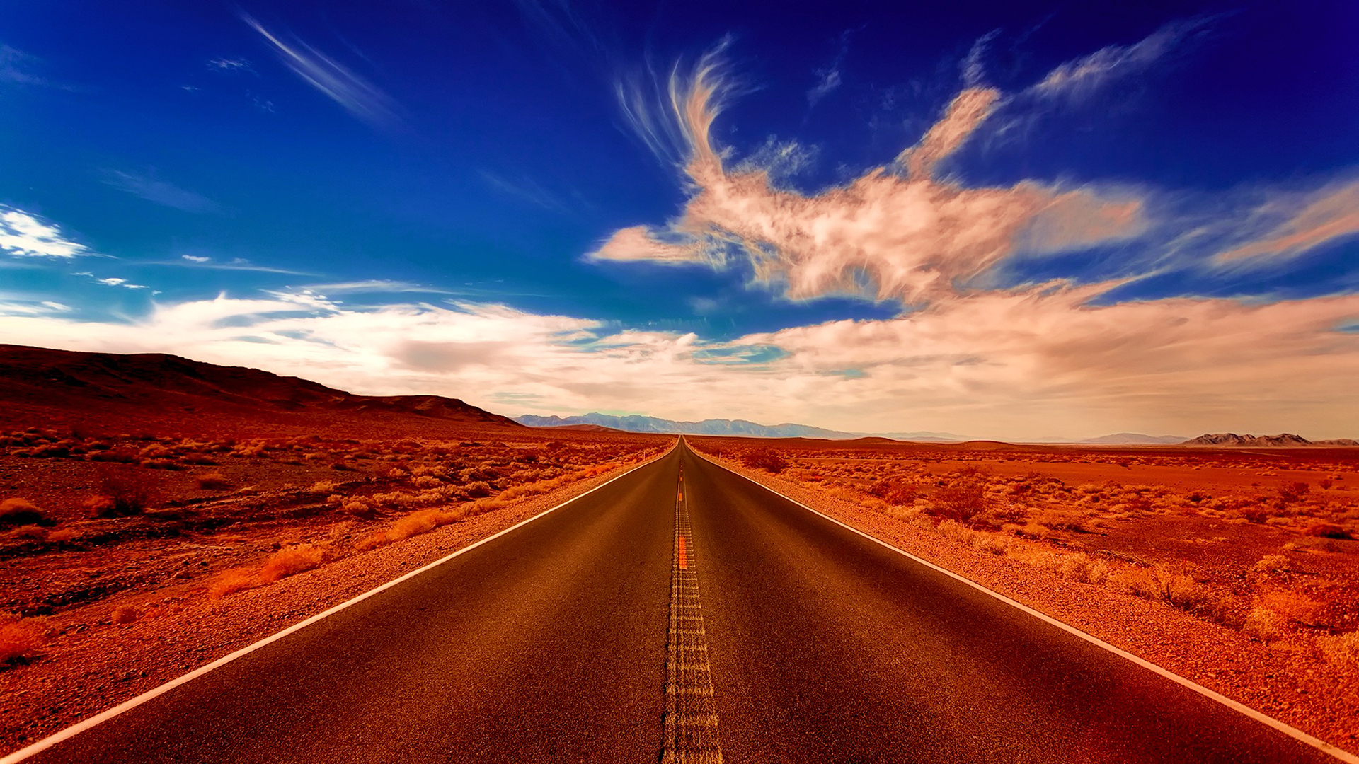 Desert Highway - HD Wallpaper 