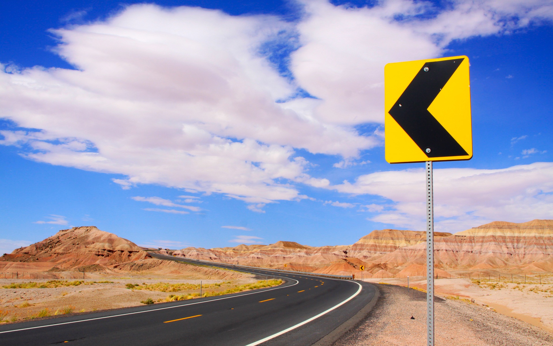 Highway Wallpaper - HD Wallpaper 