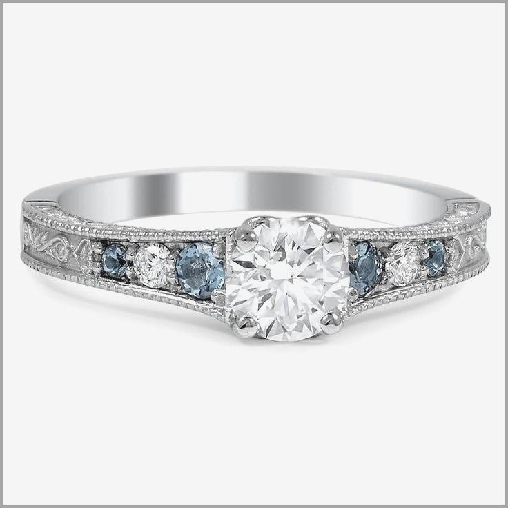 Top Fancy Wedding Rings Wallpaper - Simple Elegant Engagement Ring Sets - HD Wallpaper 