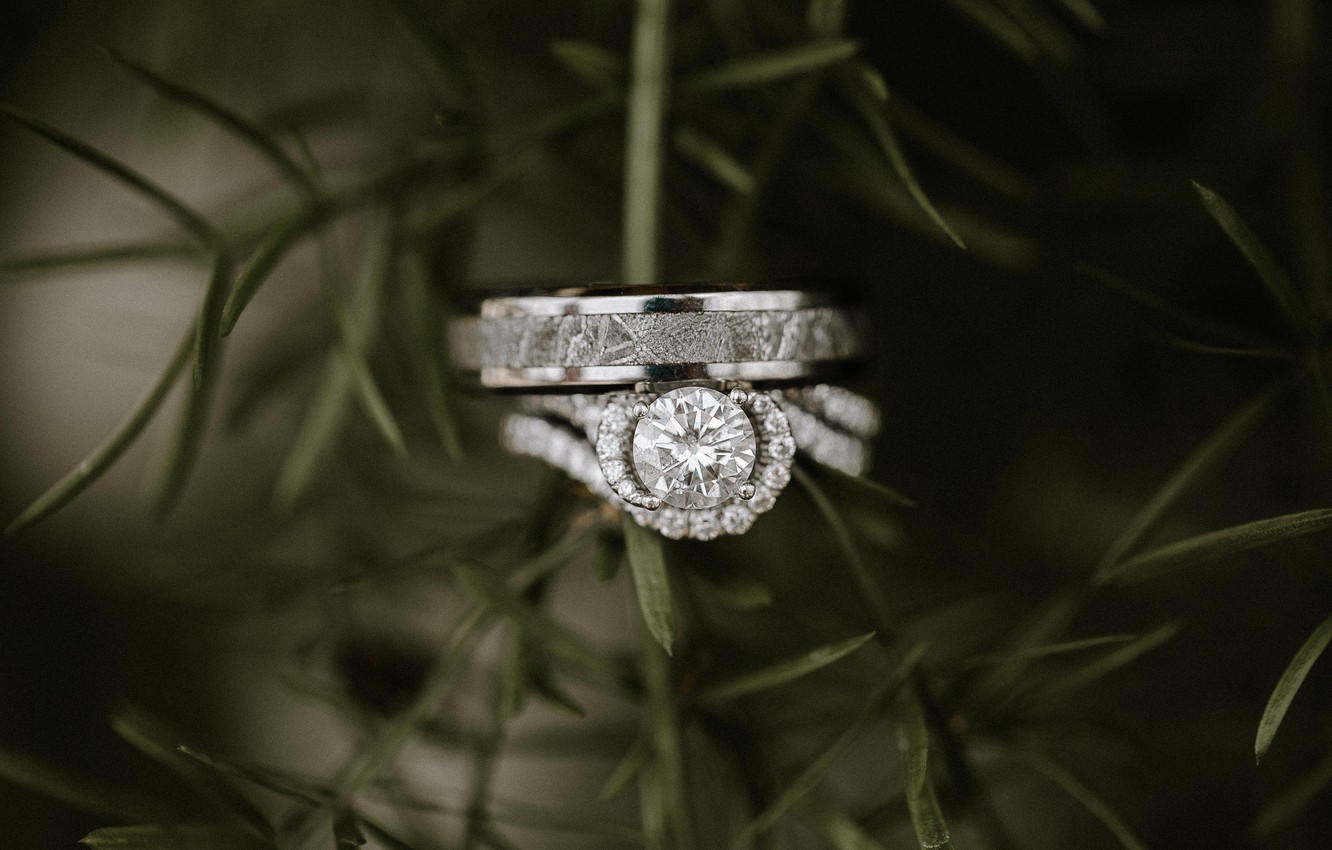 Photo Wallpaper Stone, Ring, Wedding, Engagement - Pre-engagement Ring - HD Wallpaper 