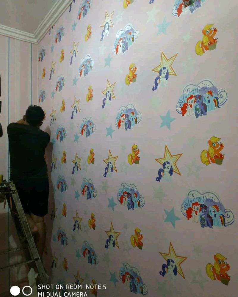 Wallpaper Dinding Kamar Anak - Wall - HD Wallpaper 