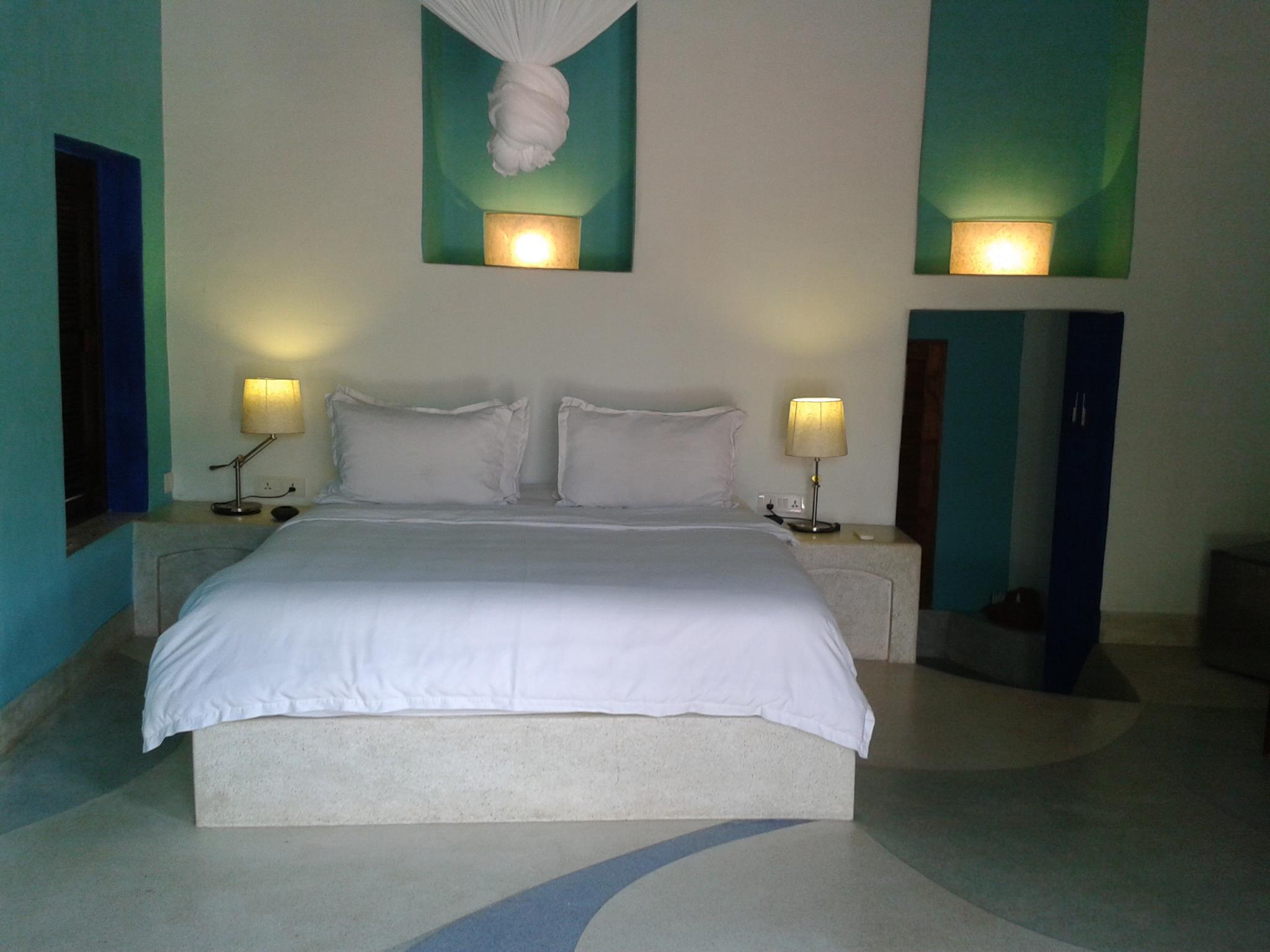 Nilaya Hermitage - HD Wallpaper 