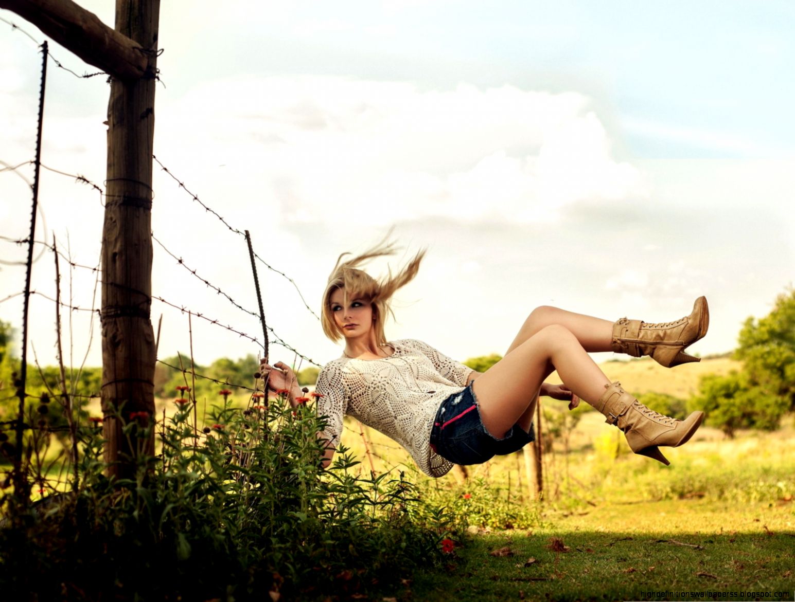Girl On Swing Photography - Floating Illusion Photography - HD Wallpaper 