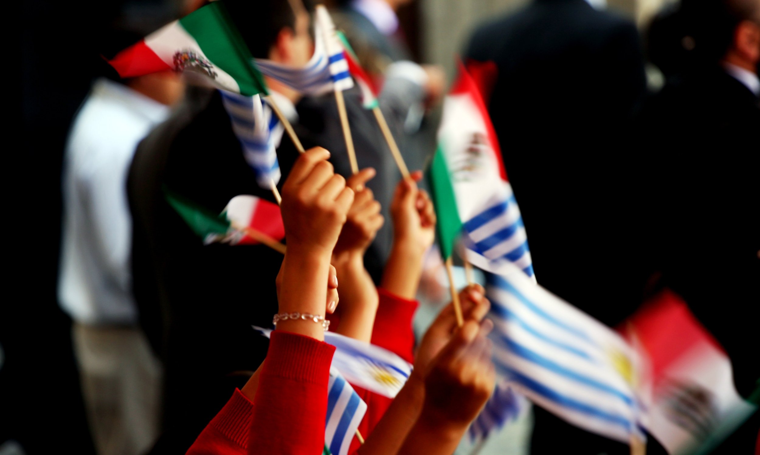 03 25 Mexican And Uruguay Flags - Fan - HD Wallpaper 