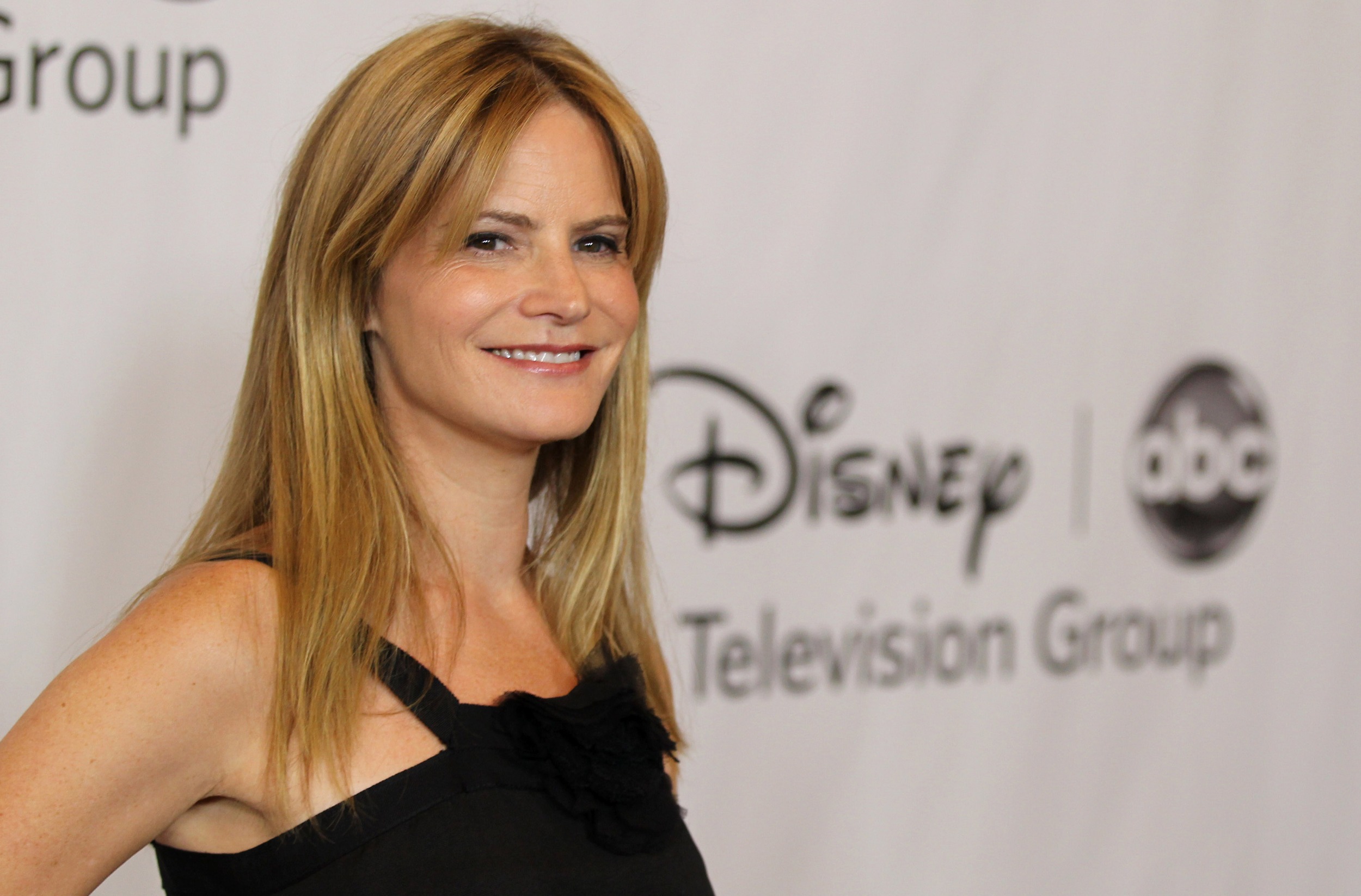 Jenniferjasonleigh - Jennifer Jason Leigh 2014 - HD Wallpaper 