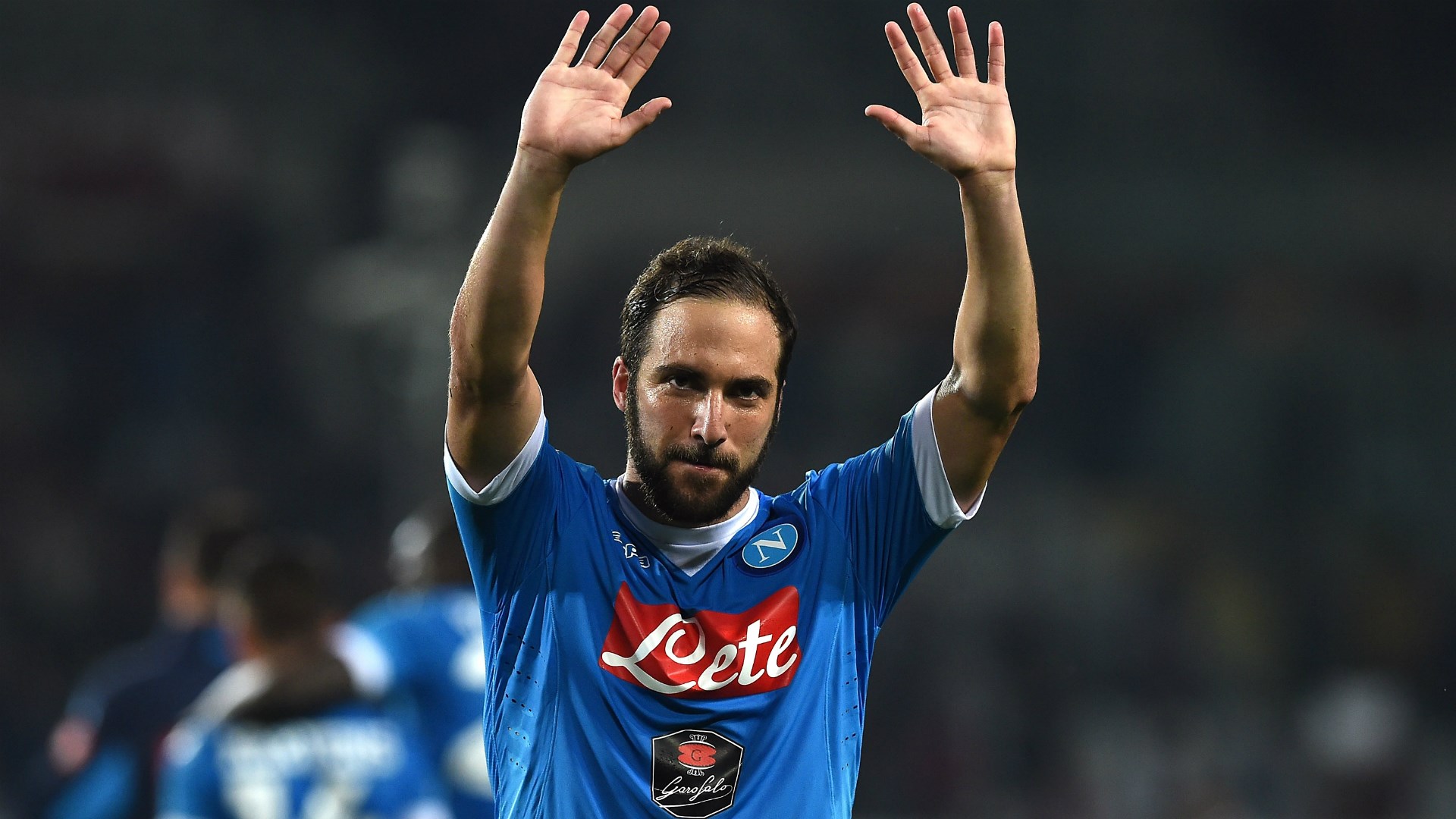 Gonzalo Higuain Wallpaper-12 - Calciatori A Caso - HD Wallpaper 